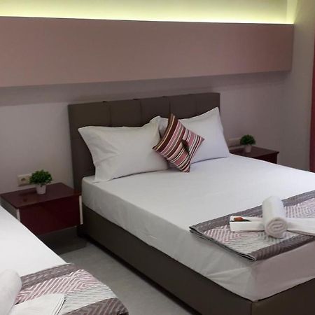 House Dilena Tsimtsiri Luxury Apartment 1 يميناريا المظهر الخارجي الصورة