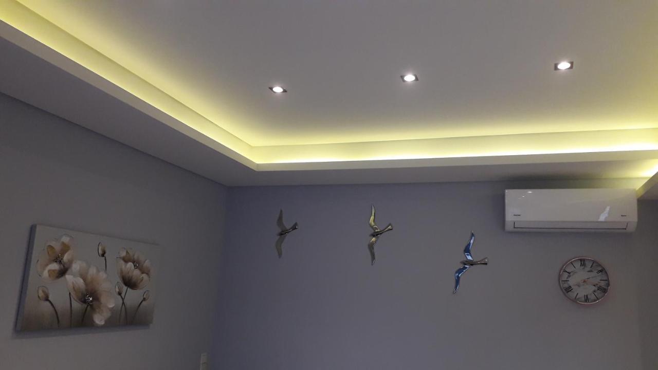 House Dilena Tsimtsiri Luxury Apartment 1 يميناريا المظهر الخارجي الصورة