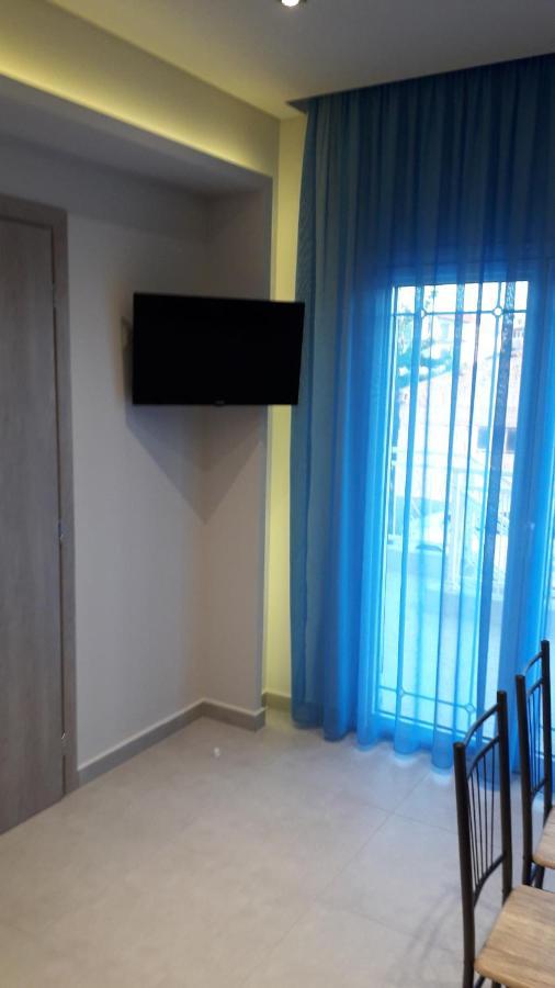 House Dilena Tsimtsiri Luxury Apartment 1 يميناريا المظهر الخارجي الصورة
