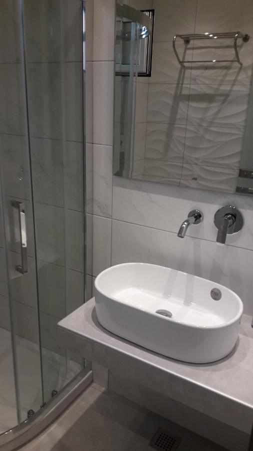 House Dilena Tsimtsiri Luxury Apartment 1 يميناريا المظهر الخارجي الصورة